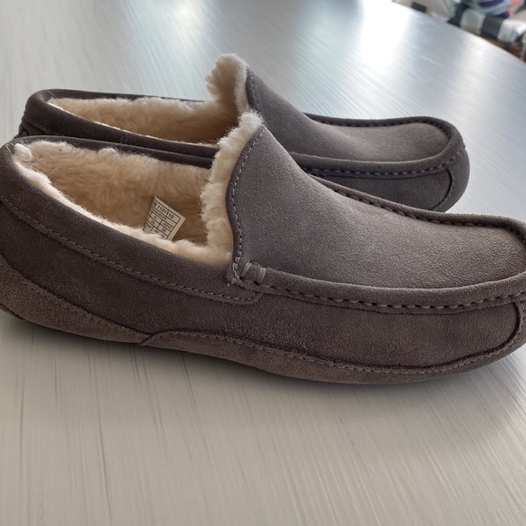 Ugg slippers mens gray size 7 main image 8